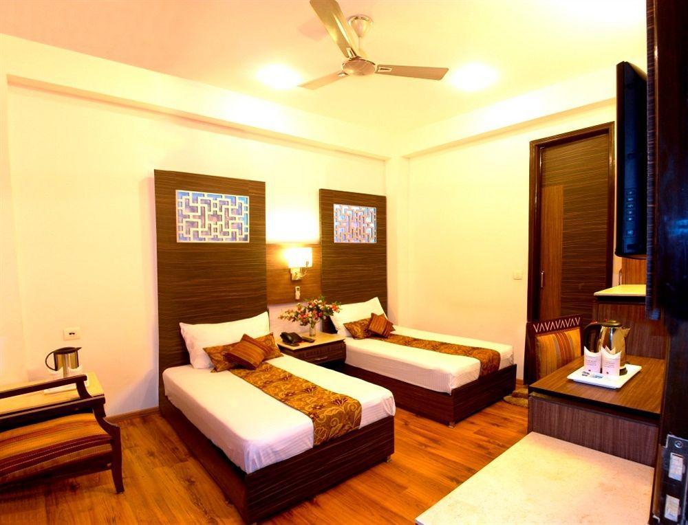 Hotel Sunstar Heights Delhi  Luaran gambar
