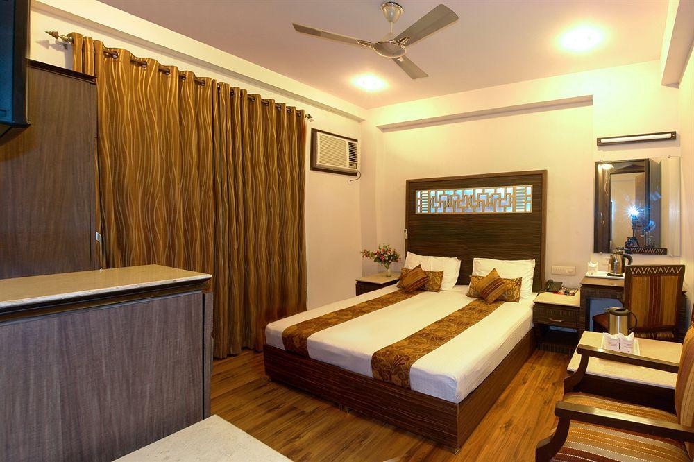 Hotel Sunstar Heights Delhi  Luaran gambar
